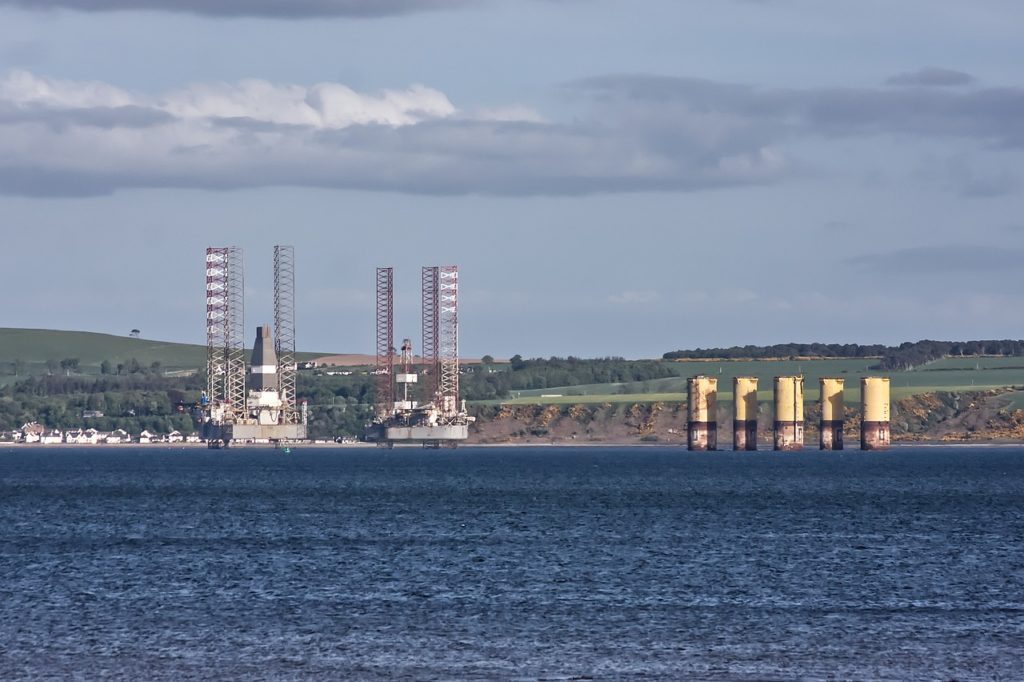 industry, oil, gas-5270273.jpg